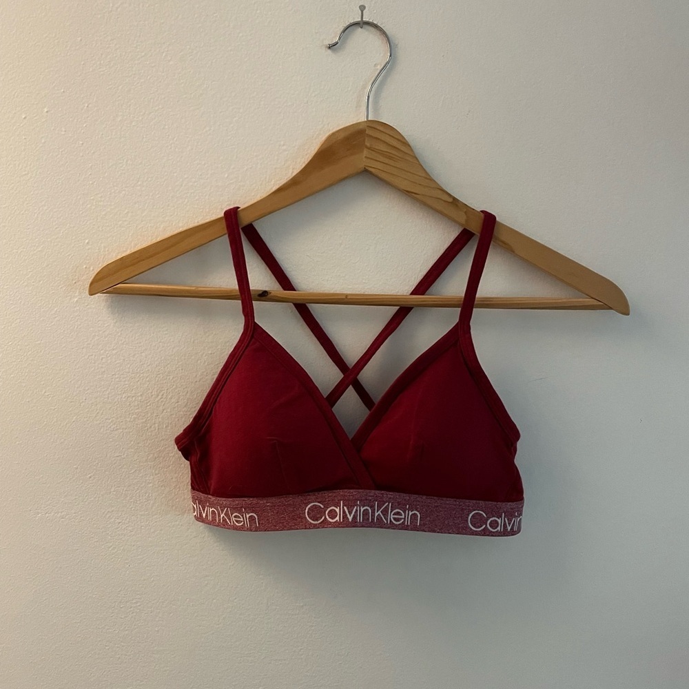 🦋3/$50 Calvin Klein Deep Red Effortless Sporty Athleisure Strappy Bralette S